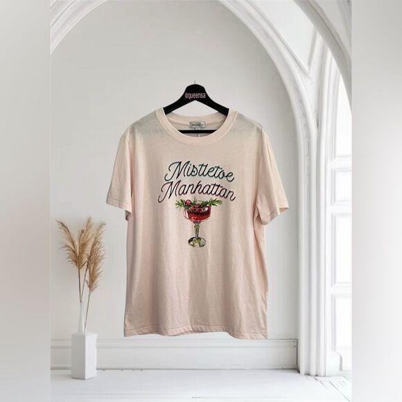 Wildfox Light Pink Mistletoe Manhattan Ryan Tee - Picture 1 of 11